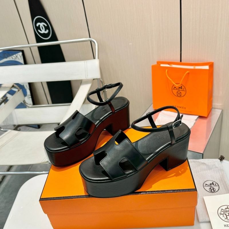 H**mes sandals